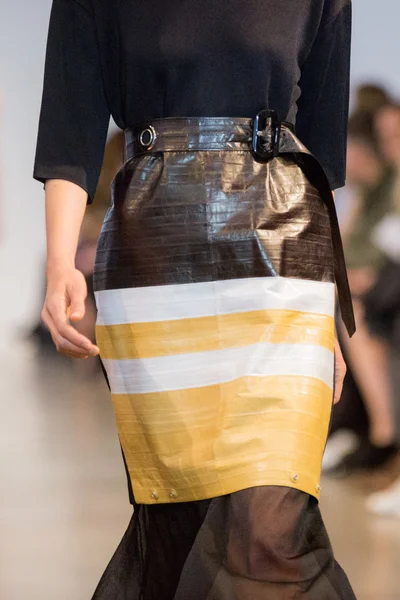 Look 7